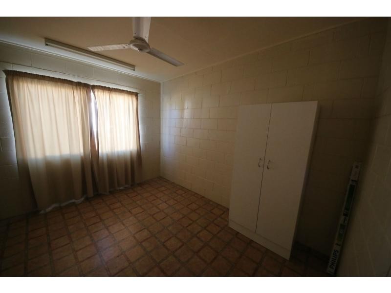 1/91 MACKENZIE Street, Ayr QLD 4807