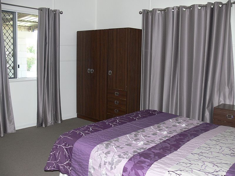 77 FOURTEENTH Avenue, Home Hill QLD 4806