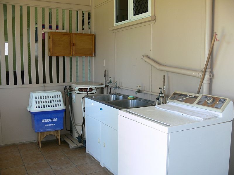 77 FOURTEENTH Avenue, Home Hill QLD 4806