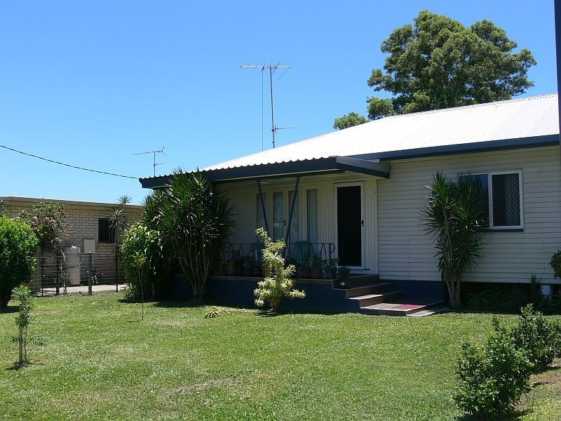 77 FOURTEENTH Avenue, Home Hill QLD 4806