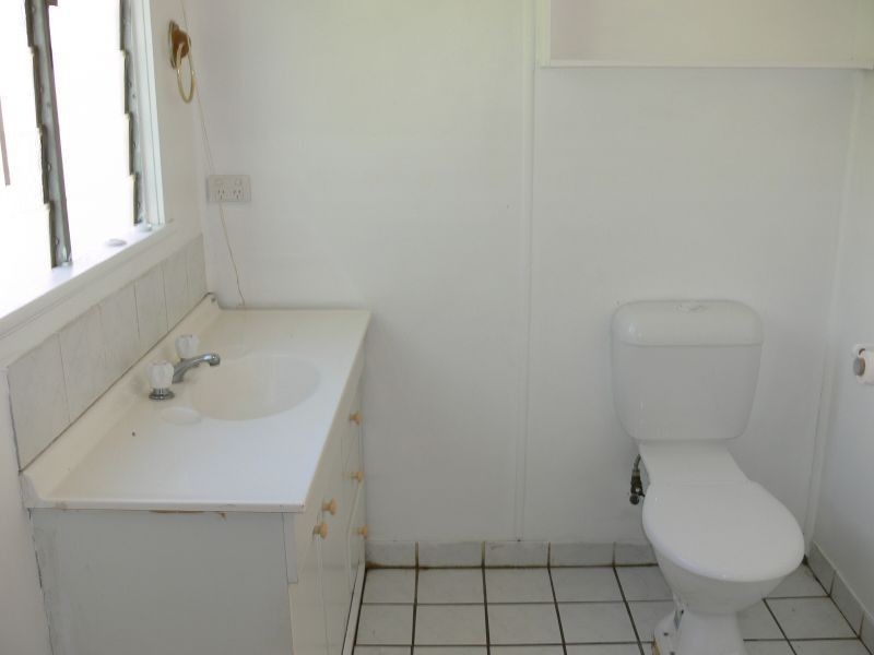 19 FOURTH Street, Home Hill QLD 4806