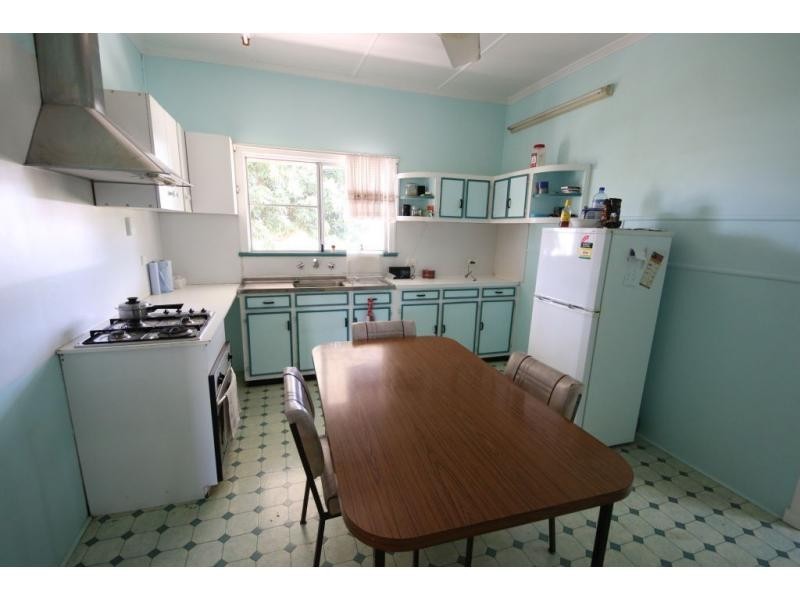 22 PORTER Street, Ayr QLD 4807