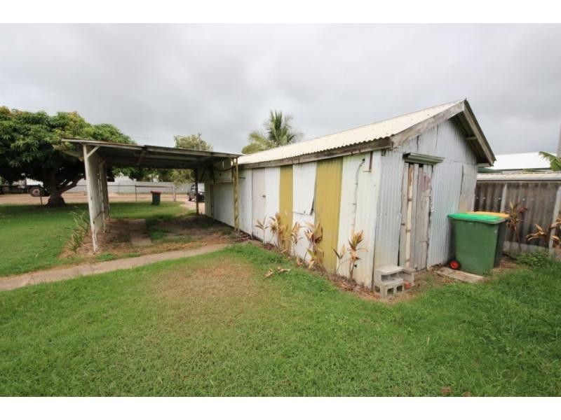 22 PORTER Street, Ayr QLD 4807
