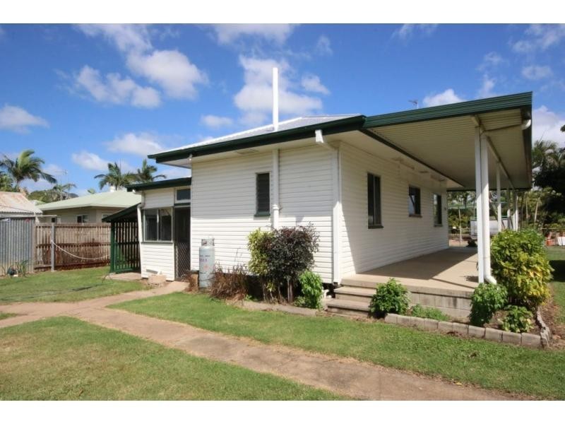 22 PORTER Street, Ayr QLD 4807