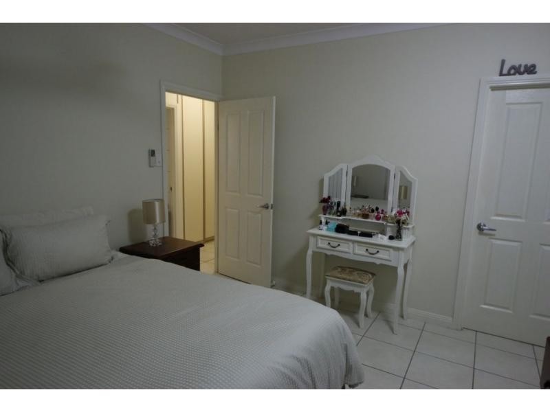 1/36A WILMINGTON Street, Ayr QLD 4807