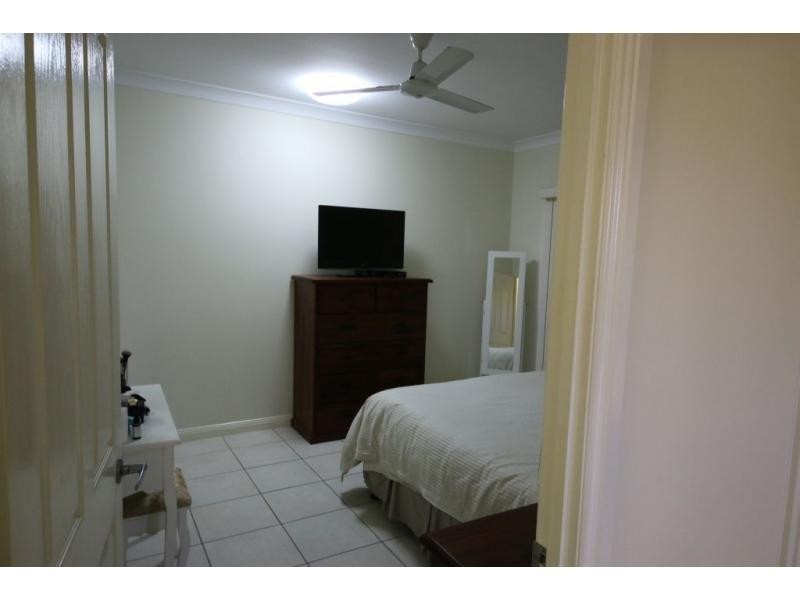 1/36A WILMINGTON Street, Ayr QLD 4807