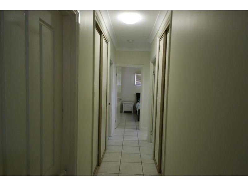 1/36A WILMINGTON Street, Ayr QLD 4807