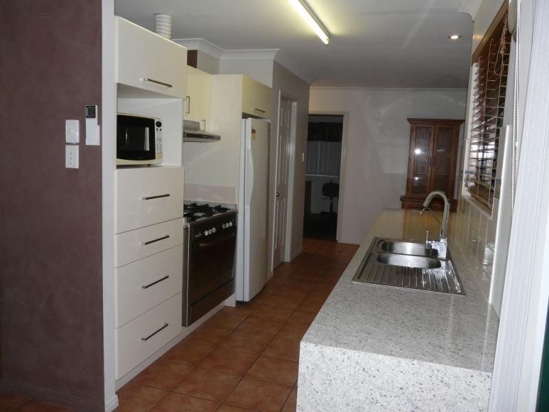 4 HARLEY Drive, Ayr QLD 4807