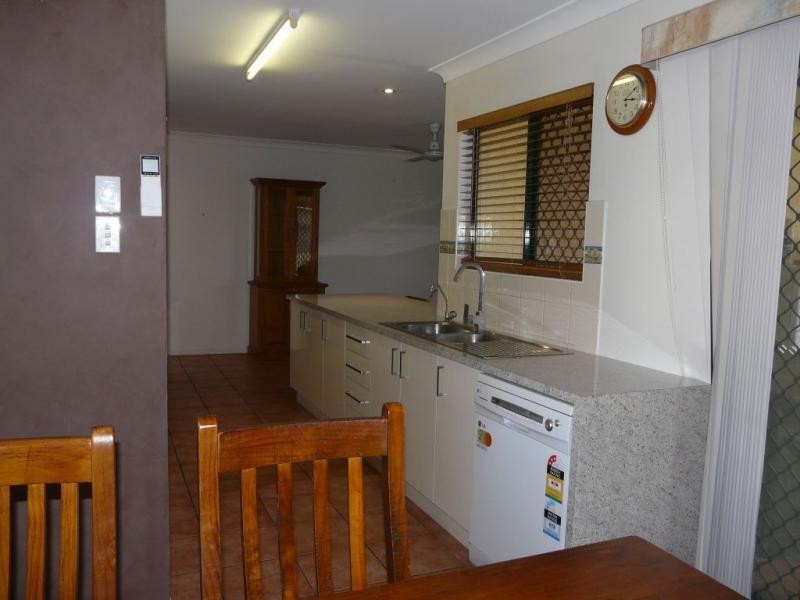 4 HARLEY Drive, Ayr QLD 4807