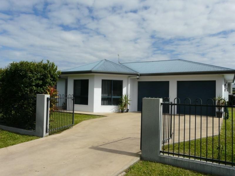 93 BEACH Road, Ayr QLD 4807
