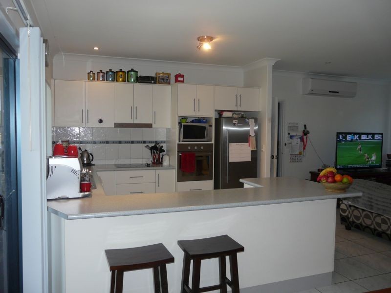 93 BEACH Road, Ayr QLD 4807