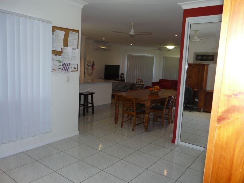 93 BEACH Road, Ayr QLD 4807
