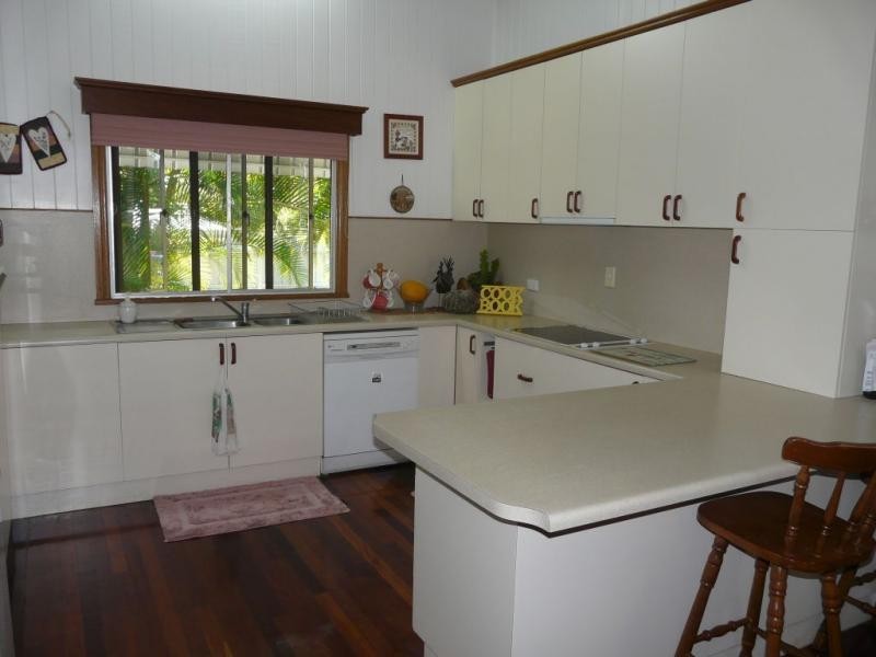 15 OLD HOME HILL Road, Ayr QLD 4807