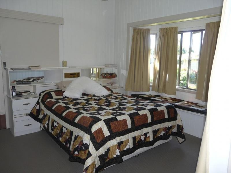 15 OLD HOME HILL Road, Ayr QLD 4807