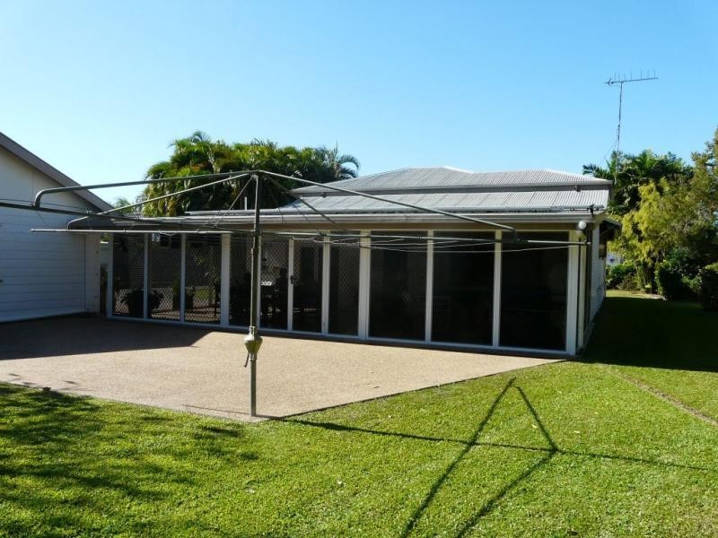15 OLD HOME HILL Road, Ayr QLD 4807