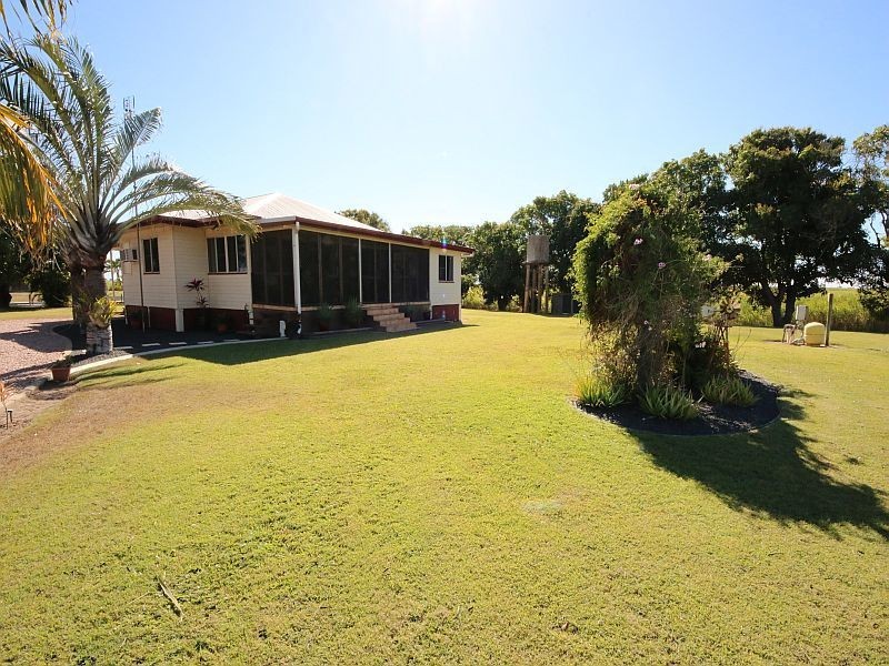 107 ANABRANCH Road, Jarvisfield QLD 4807