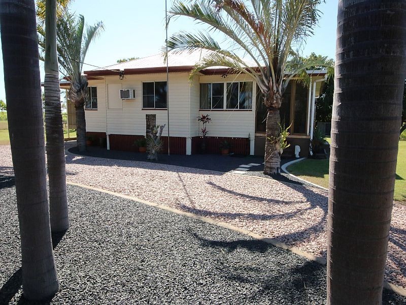 107 ANABRANCH Road, Jarvisfield QLD 4807