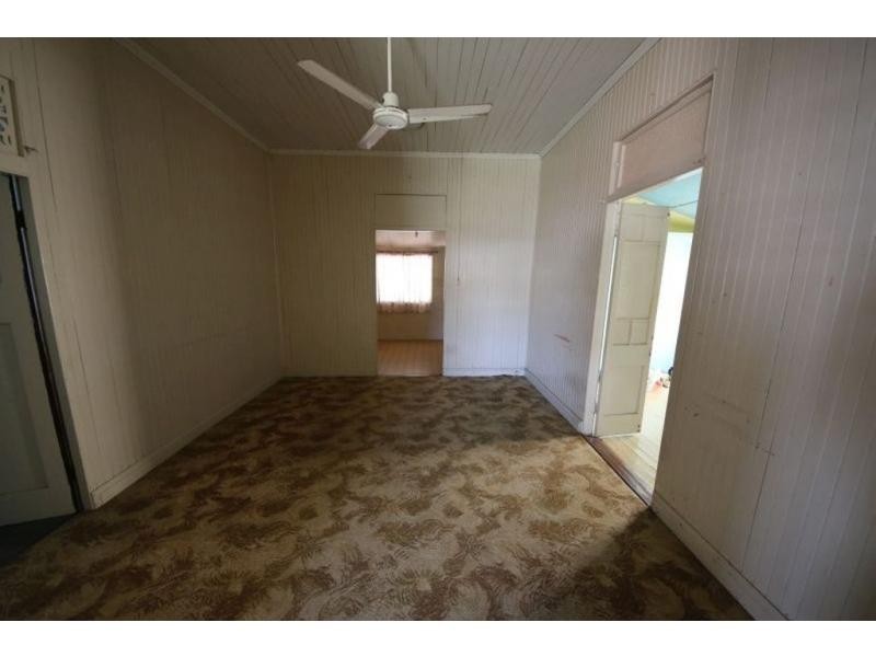 270 QUEEN Street, Ayr QLD 4807