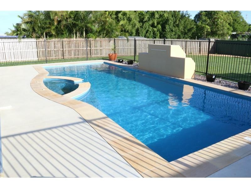 25 MUNRO Street, Brandon QLD 4808