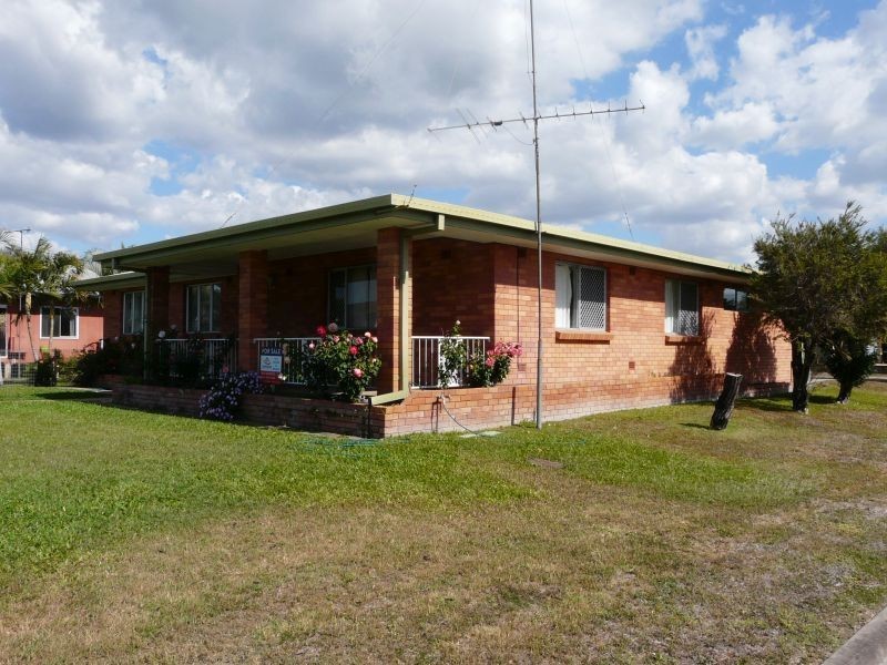108 TWELFTH Avenue, Home Hill QLD 4806