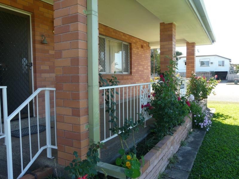 108 TWELFTH Avenue, Home Hill QLD 4806