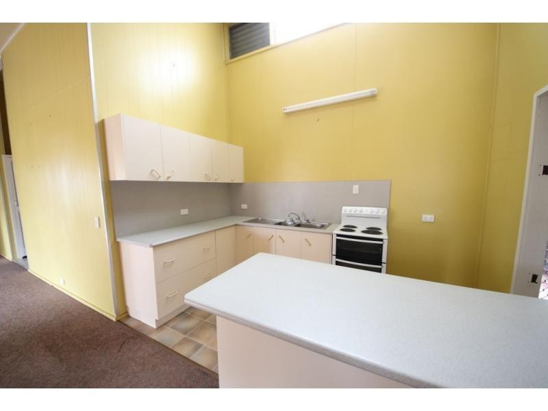 34 BANISTER Street, Brandon QLD 4808