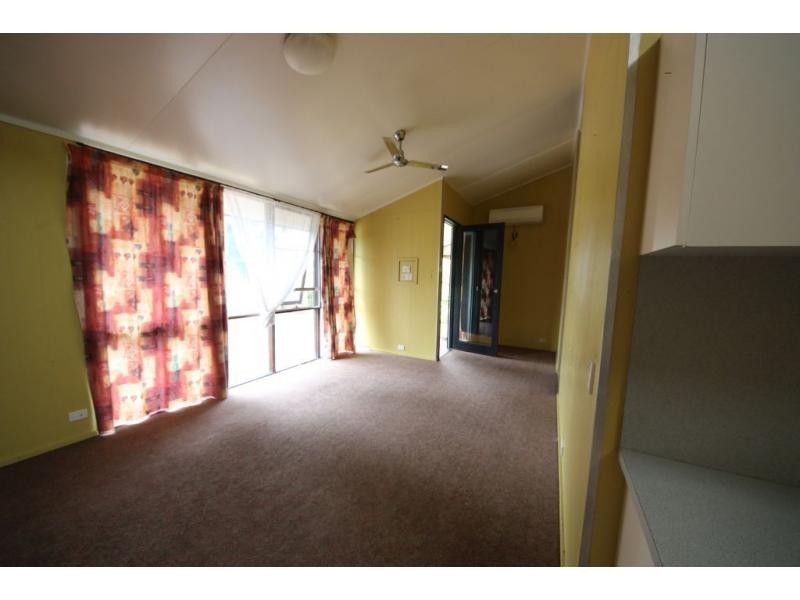 34 BANISTER Street, Brandon QLD 4808