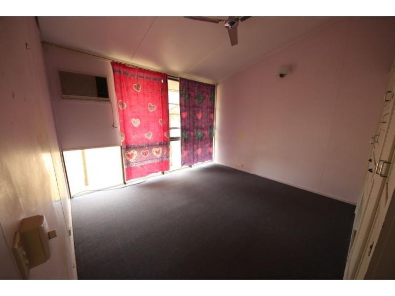 34 BANISTER Street, Brandon QLD 4808