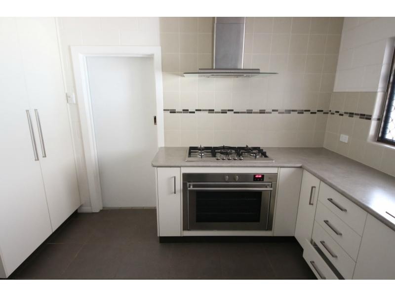 54 VICTORIA Street, Ayr QLD 4807