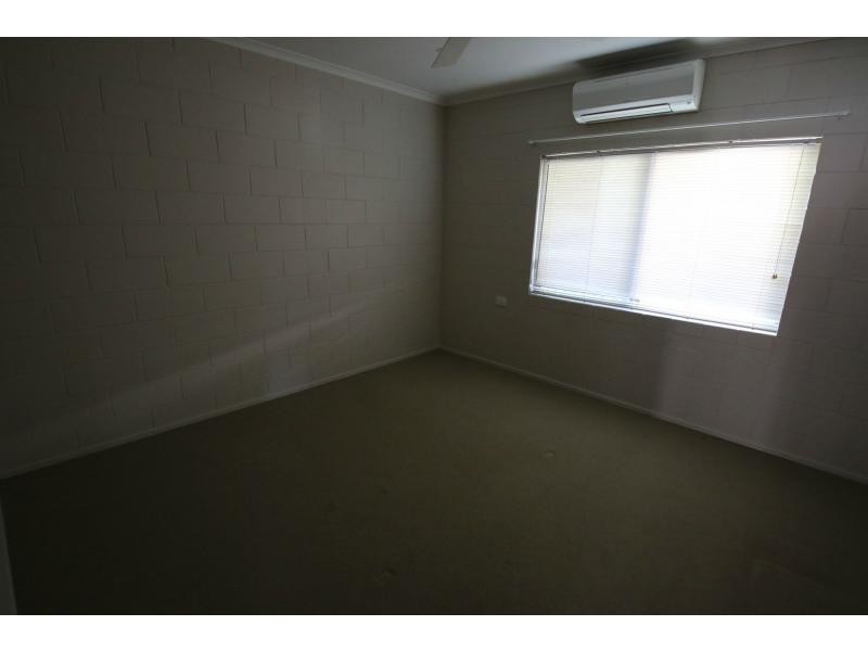 54 VICTORIA Street, Ayr QLD 4807