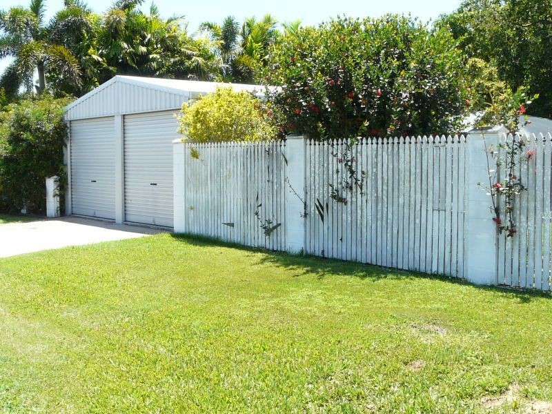 57 SEVENTH Avenue, Home Hill QLD 4806