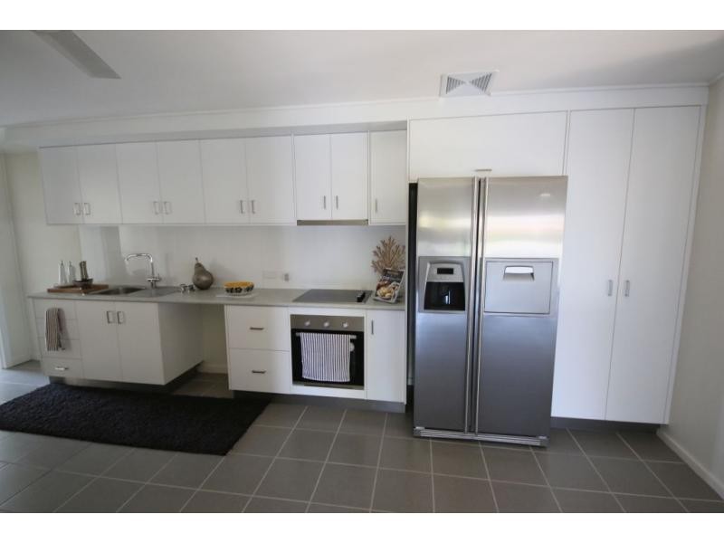 13 WILMINGTON Street, Ayr QLD 4807