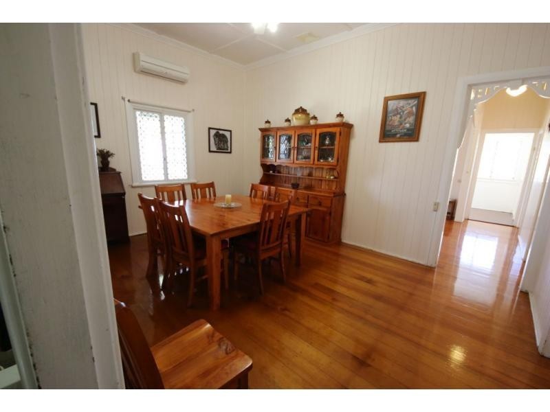 158-160 CAMERON Street, Ayr QLD 4807