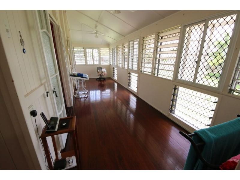 158-160 CAMERON Street, Ayr QLD 4807