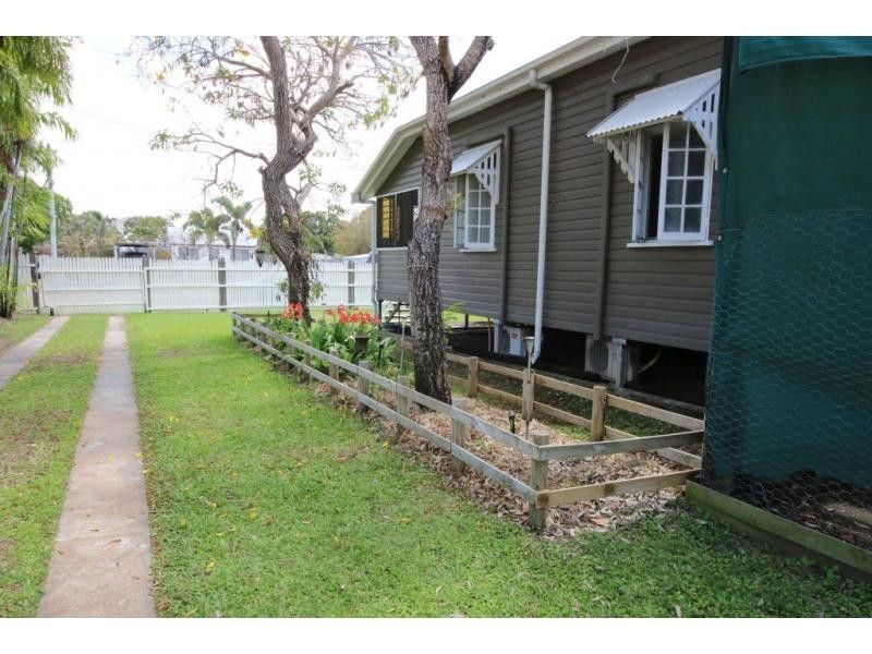 158-160 CAMERON Street, Ayr QLD 4807