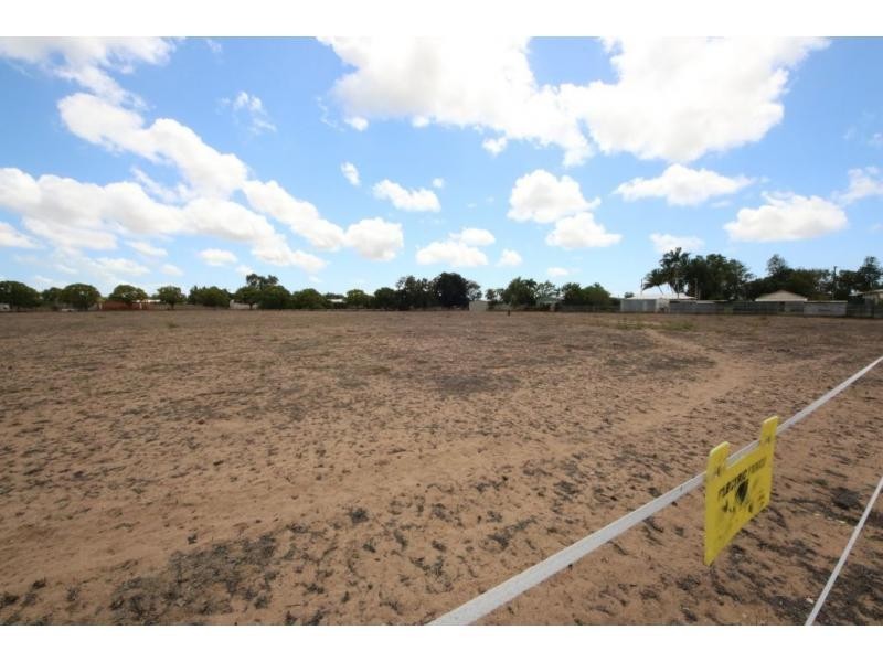 L2 BARR Street, Ayr QLD 4807