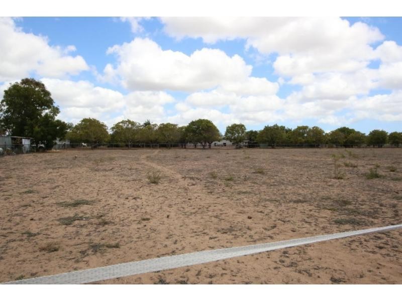 L2 BARR Street, Ayr QLD 4807