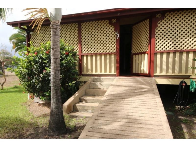 94 RAILWAY Street, Ayr QLD 4807