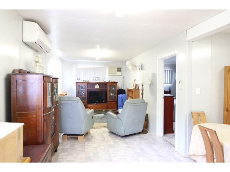 94 RAILWAY Street, Ayr QLD 4807