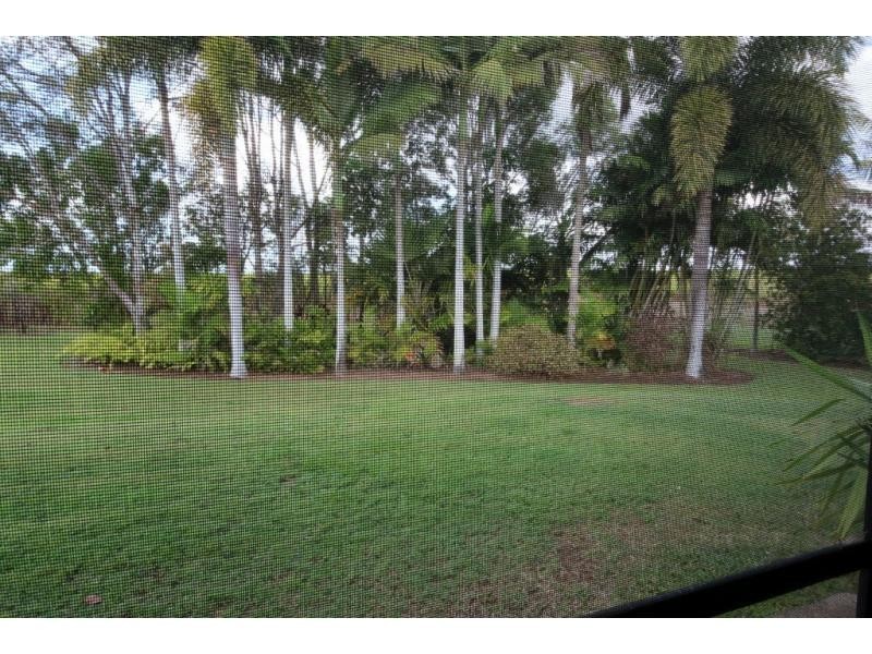 49 BOWLING GREEN Street, Brandon QLD 4808