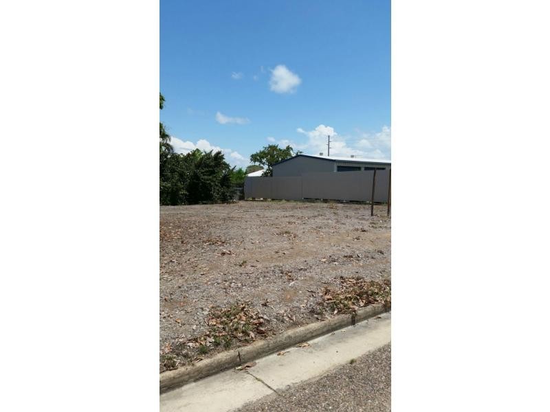 1 ANN Street, Ayr QLD 4807