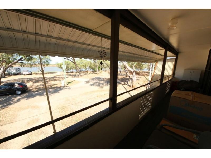 3/12 HINKSON Esplanade, Home Hill QLD 4806