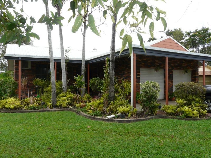 16 STRATHDEE Court, Ayr QLD 4807