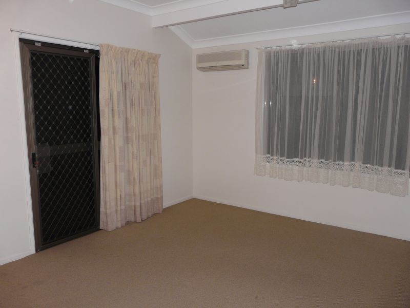 16 STRATHDEE Court, Ayr QLD 4807
