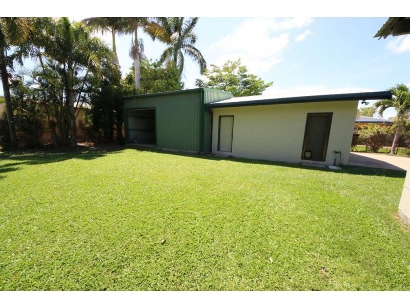 96 THIRTEENTH Avenue, Home Hill QLD 4806