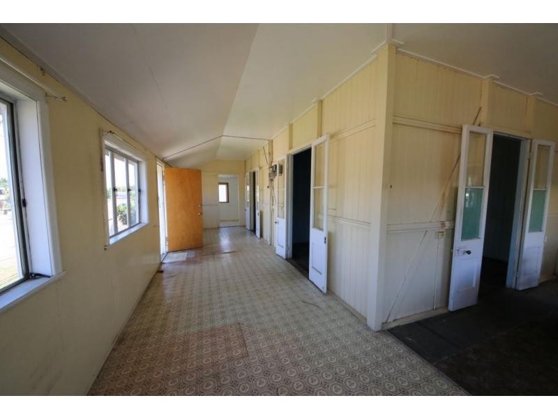 82 TWELFTH Avenue, Home Hill QLD 4806
