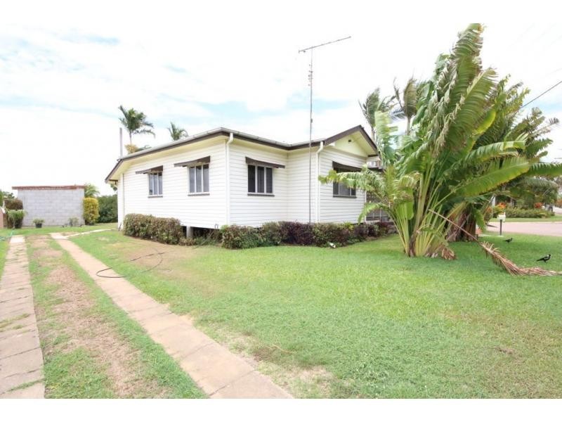 42 BEACH Road, Ayr QLD 4807