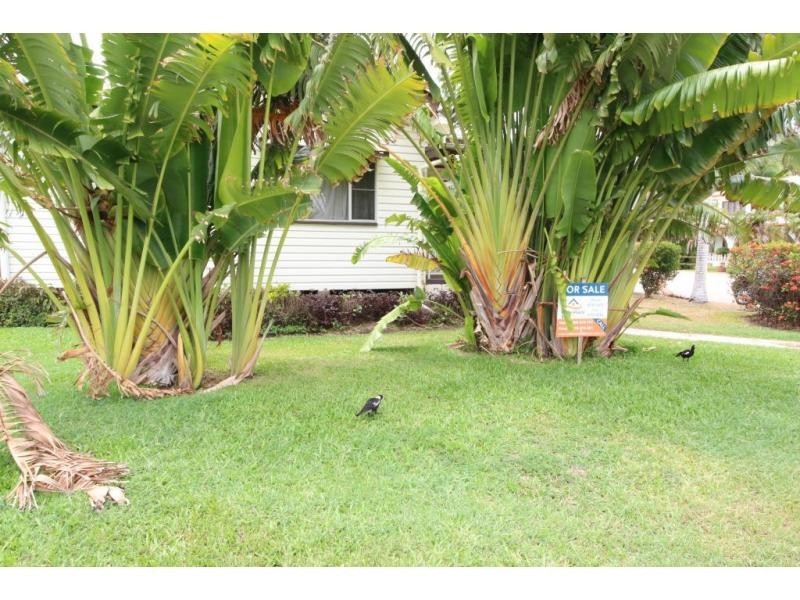 42 BEACH Road, Ayr QLD 4807