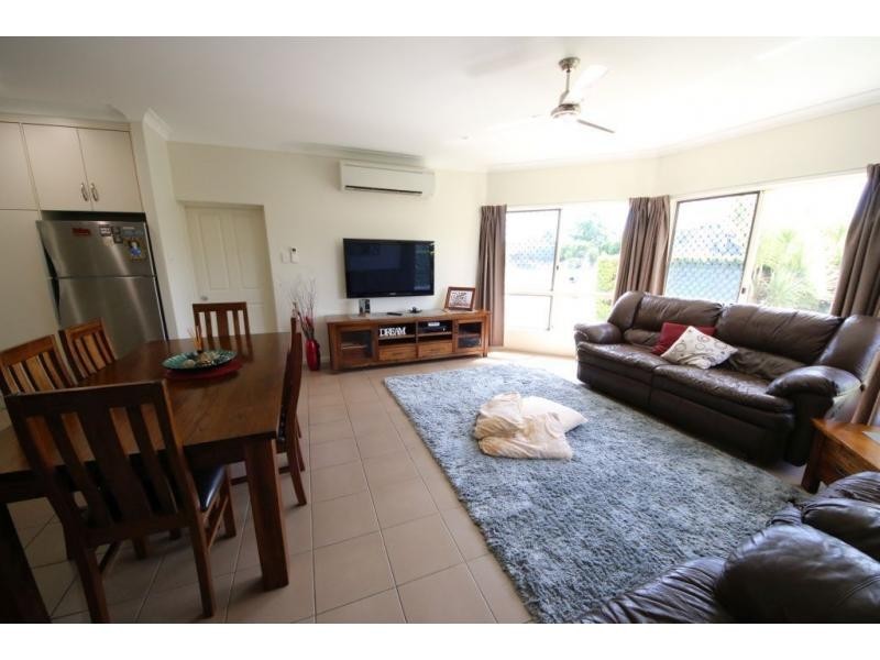 87 BEACH Road, Ayr QLD 4807