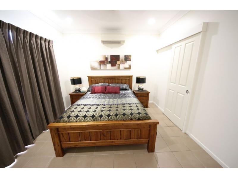 87 BEACH Road, Ayr QLD 4807